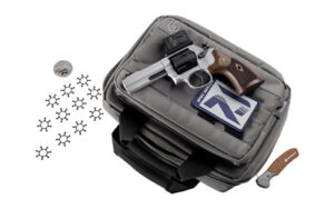 SW14635_1.jpg S&W 686 PLUS 357 4.13" 7RD SSR BNDL