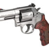 SW150713_3.jpg S&W 686 PLUS DLX 357 3" STS 7RD WD